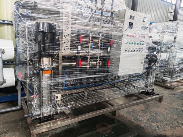 二手凈化水設(shè)備